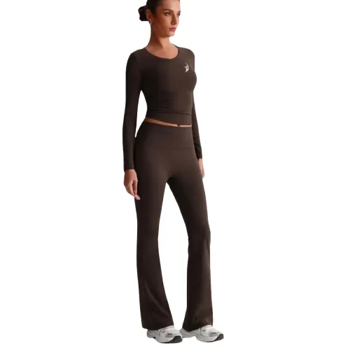 Brown Bloom Flare Legs Set